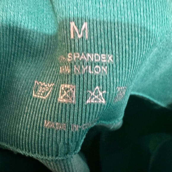 BUNDLE NVGTN seamless leggings pink and green - Picture 8 of 8